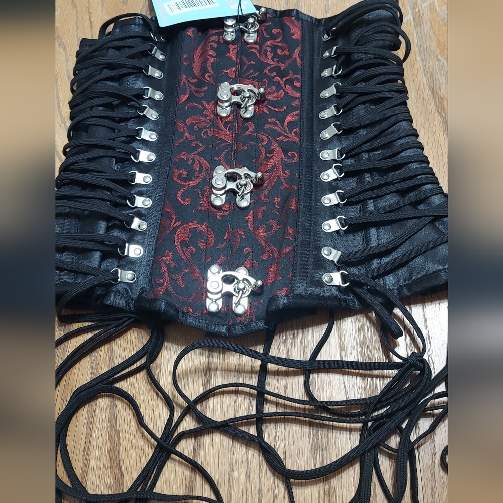 Chic Black and Red Lace-Up Corset C1 - Picture 5 of 10